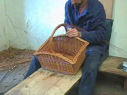 DVD1 - Square Willow Picnic Basket made by Norbert Platz - Traditional Irish Basketmaking Documentary