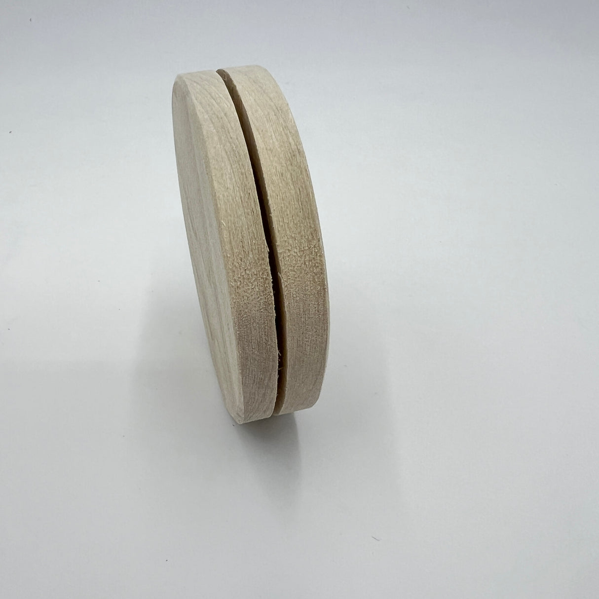 3" Round Slotted Hardwood Base