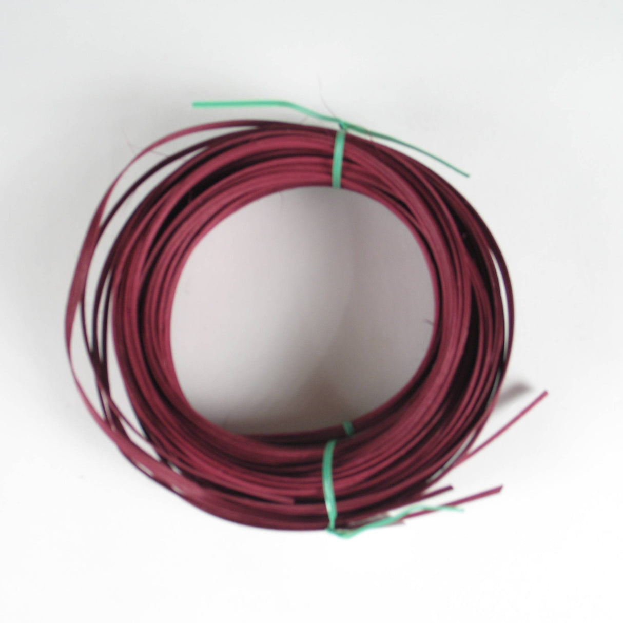 Burgundy - 1/4" Flat (0.25 lb. bundle)