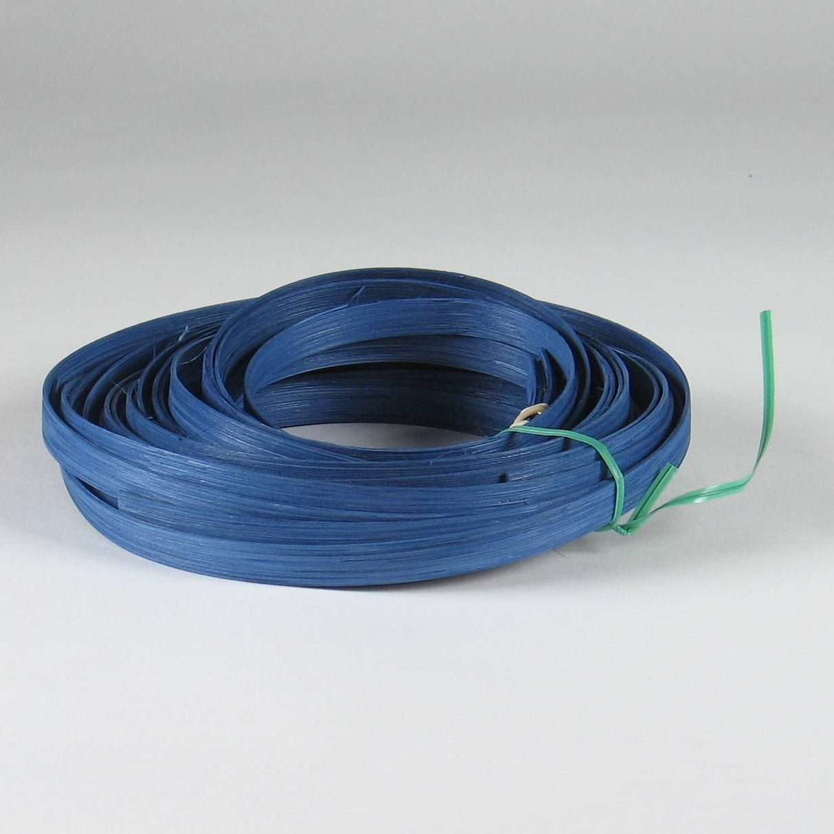 Colbalt - 1/2" Flat (0.25 lb. bundle)