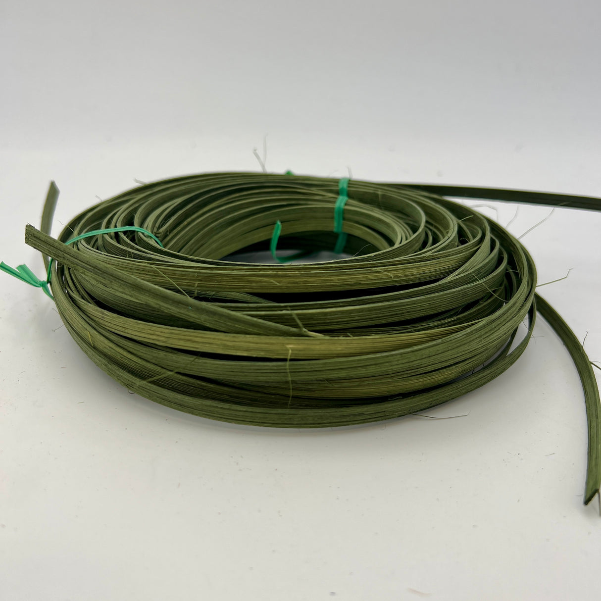 Moss Green - 1/4" Flat - Dyed Reed (1/4 lb coil)