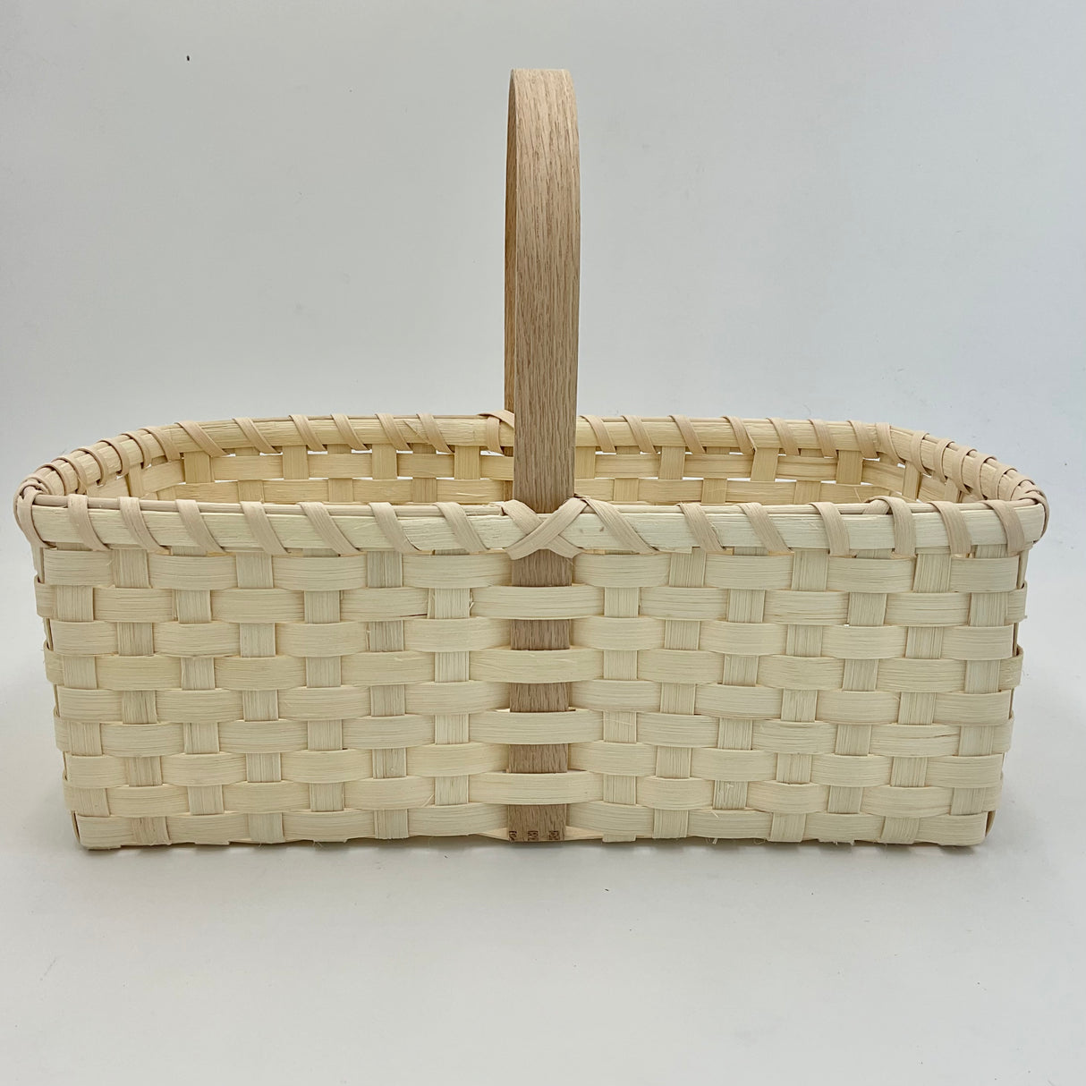 Market Basket with D Handle Basket Pattern