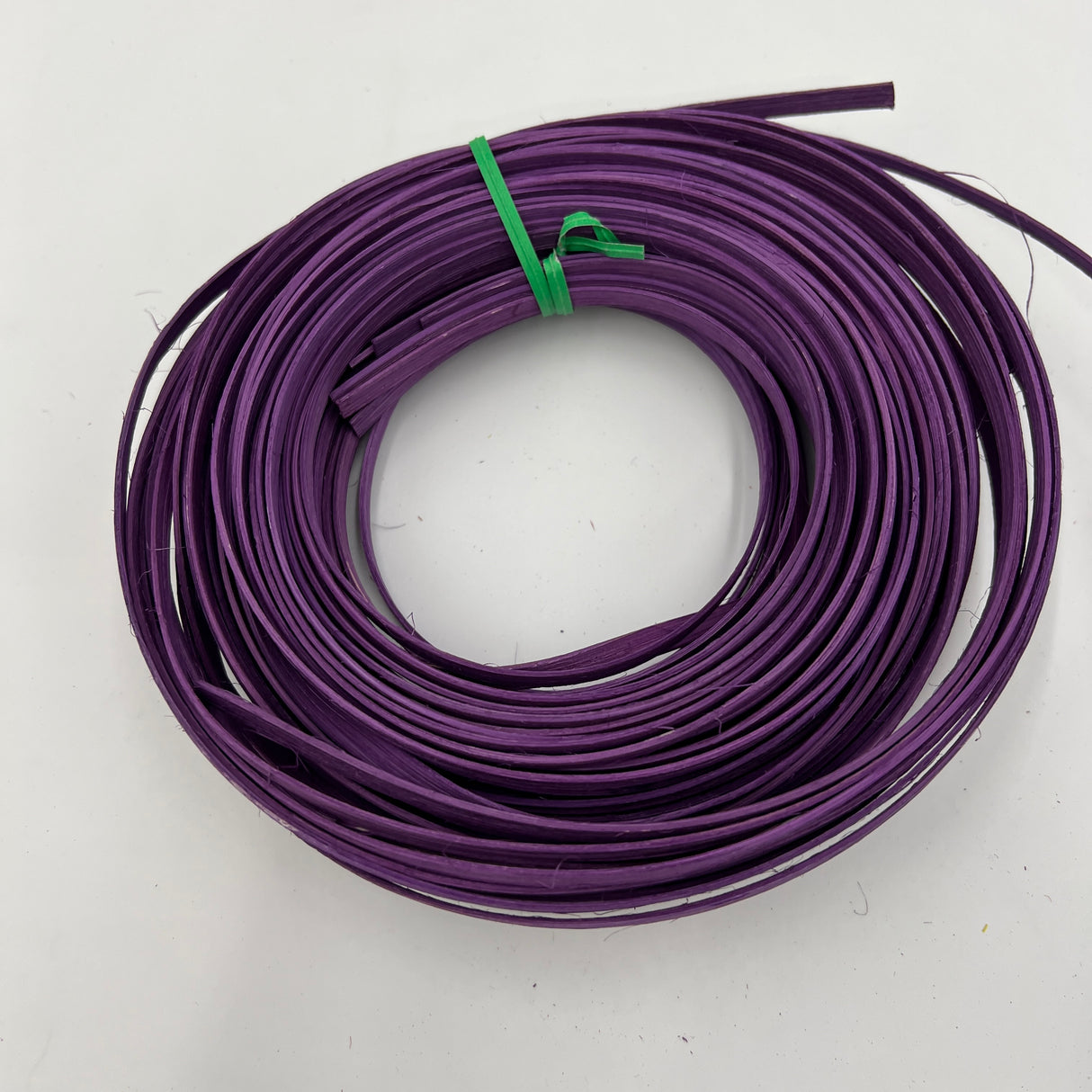 Lilac - 1/4" Flat - Dyed Reed (1/4 lb coil)