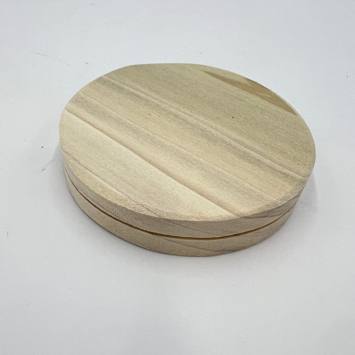 4" Round Slotted Hardwood Base