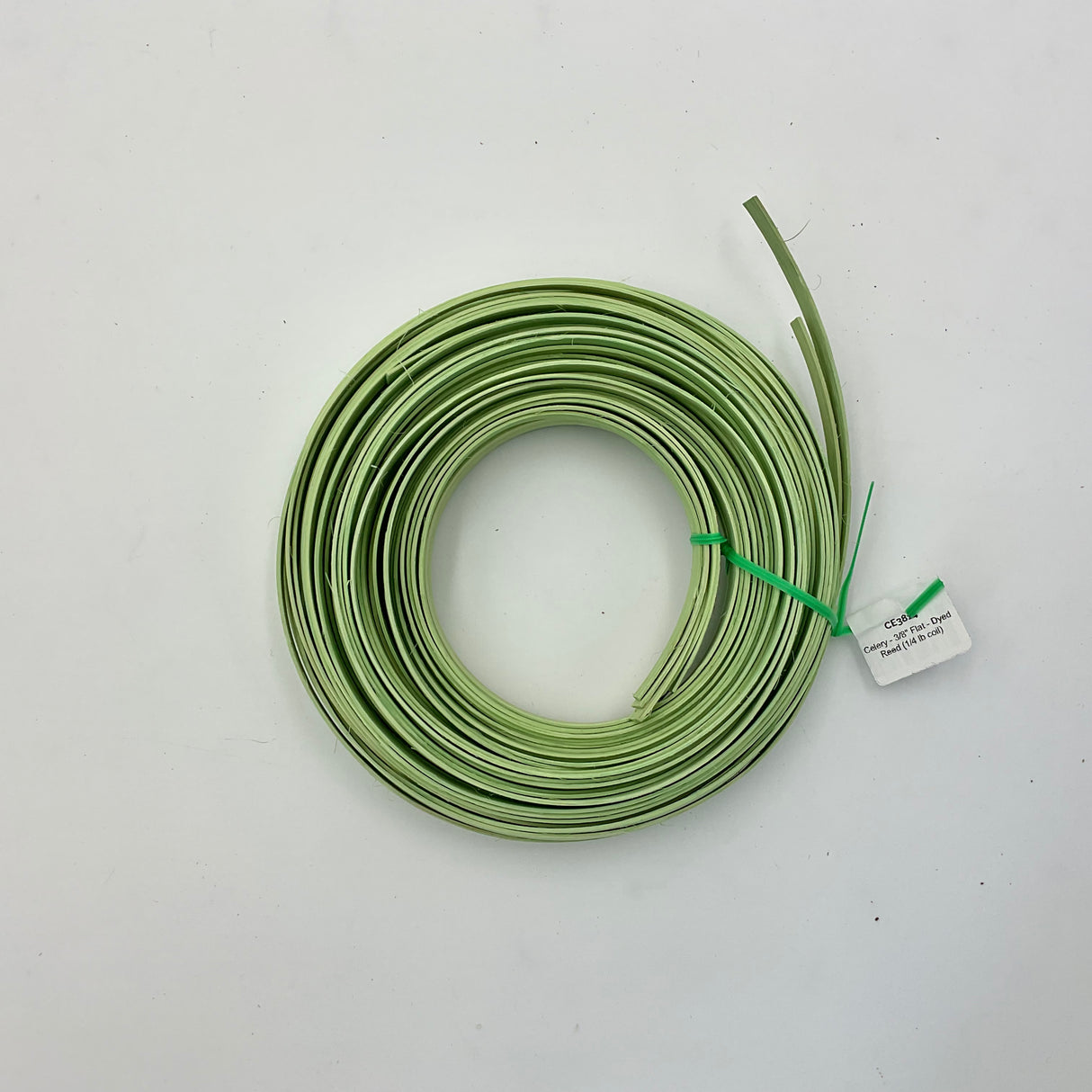 Celery - 1/2" Flat - Dyed Reed (1/4 lb coil)