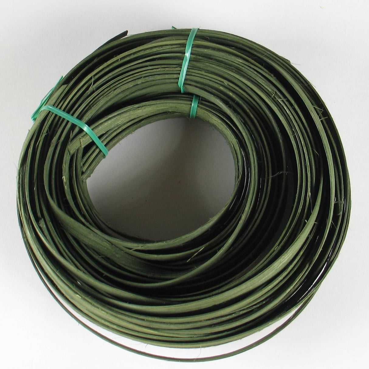 Moss Green - 3/8" Flat (0.5 lb. bundle)