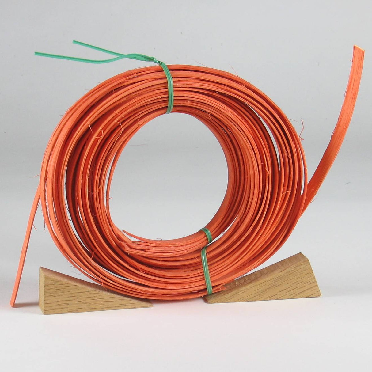 Peach - 3/8" Flat (0.25 lb. bundle)