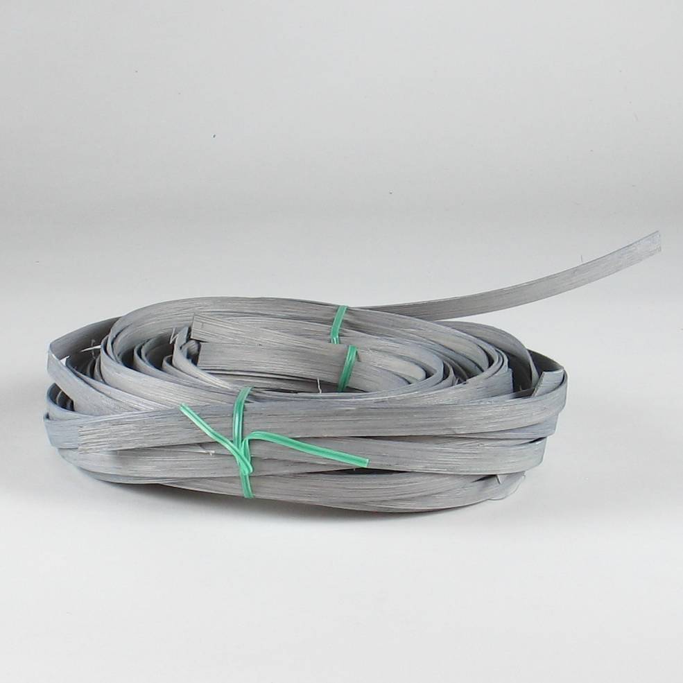 Pearl Gray - 1/2" Flat (0.25 lb. bundle)