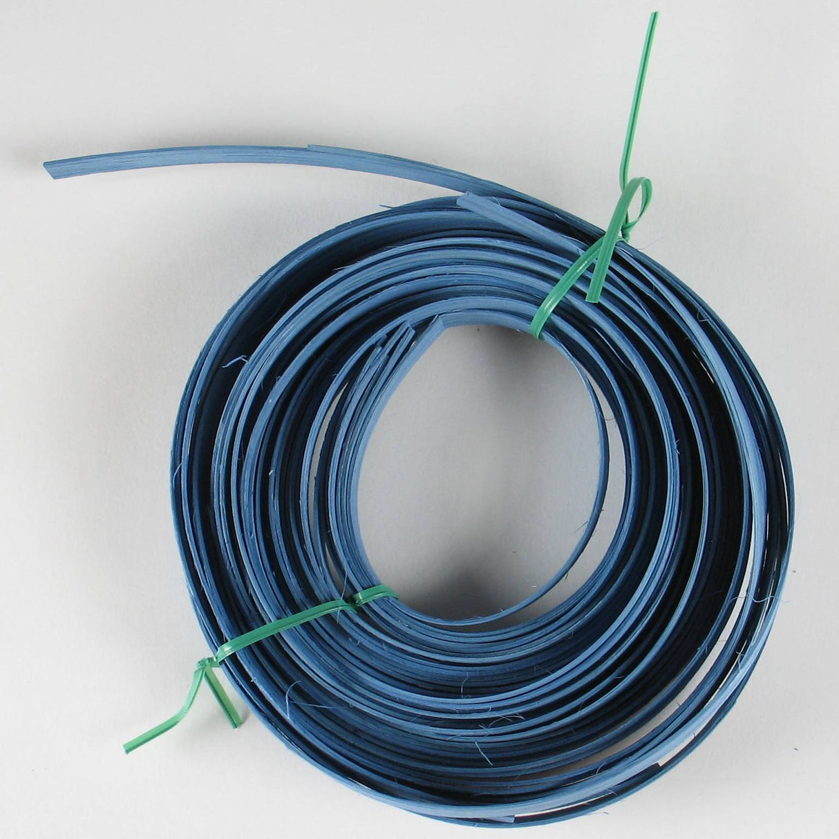 Sky Blue - 1/2" Flat (0.25 lb. bundle)