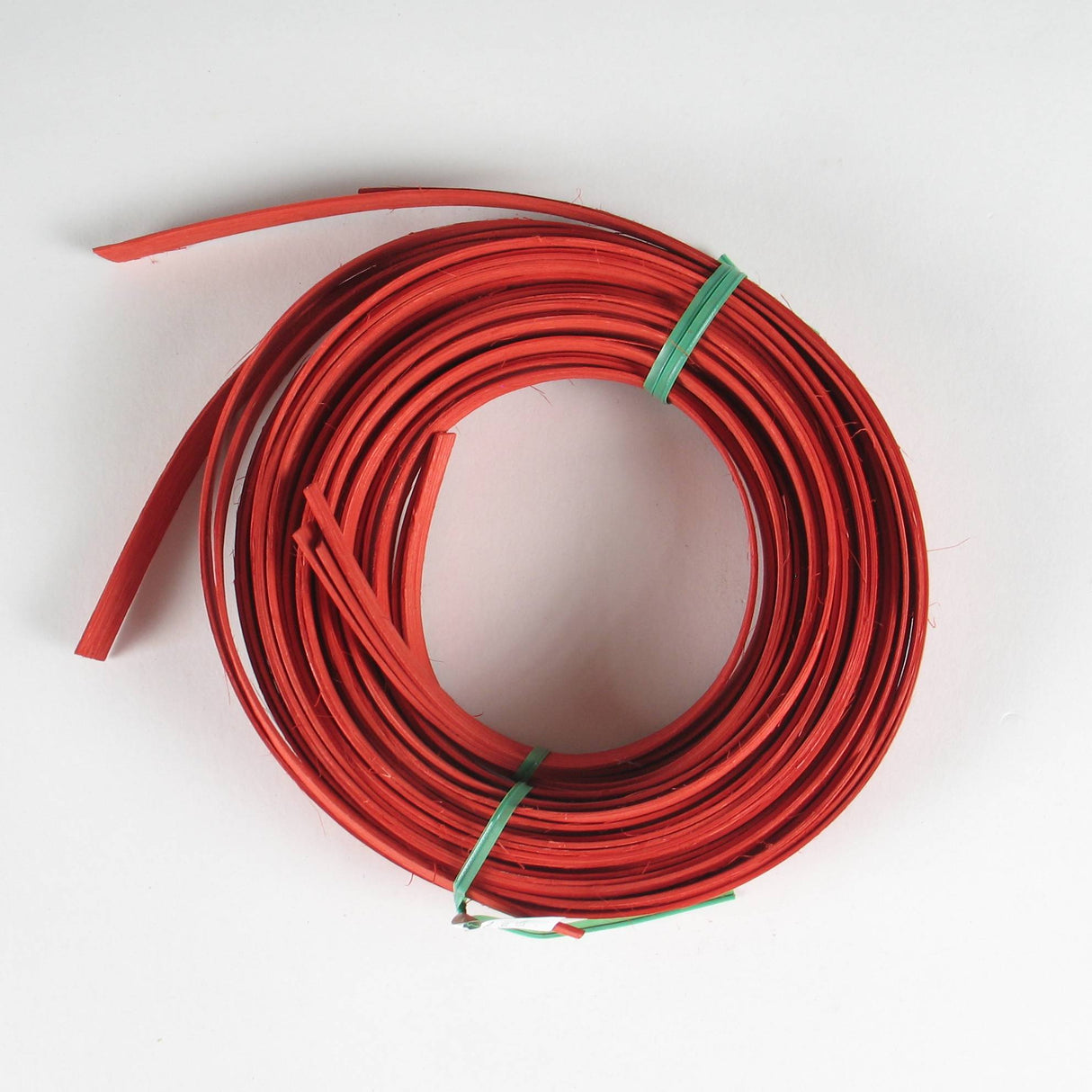 Tomato Red - 1/2" Flat (0.25 lb. bundle)
