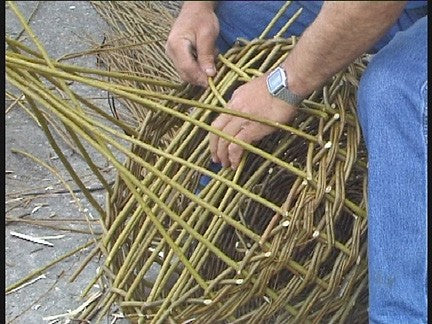 DVD3 - Willow Lobster Pot made by Paddy Coleman OToole - Traditional Irish Basketmaking Documentary