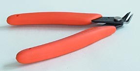 Angled High Precision Shear by Xuron