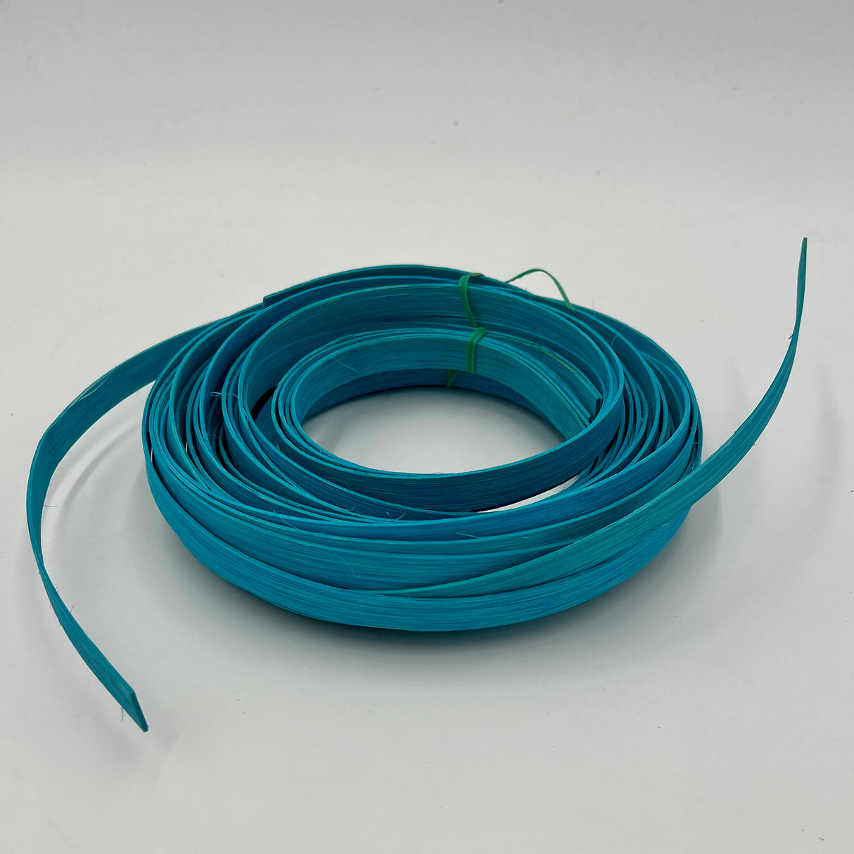 Aquamarine - 1/2" Flat - Dyed Reed (1/4 lb coil)