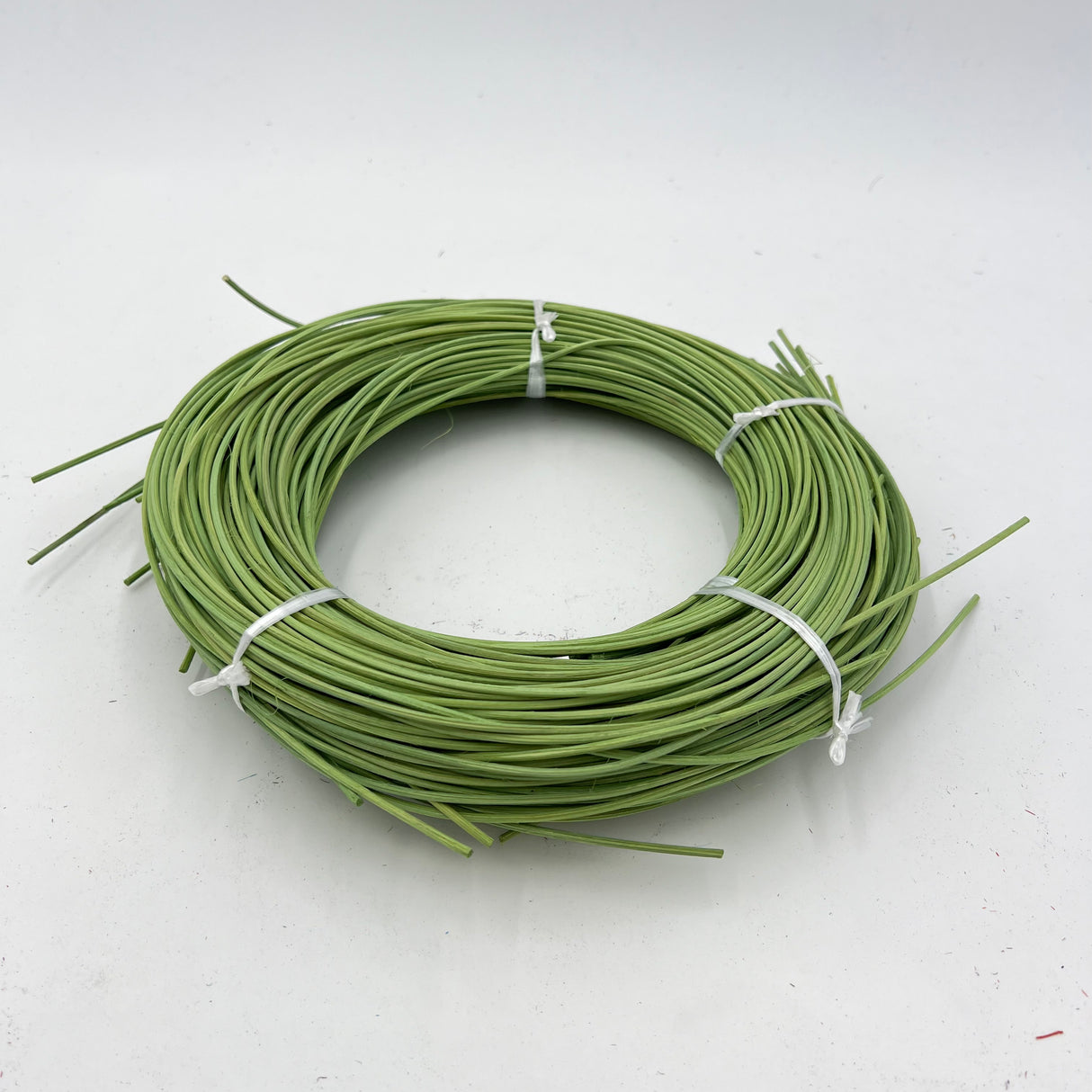 Apple Green - #3 Round - Dyed Reed (1/2 lb coil)