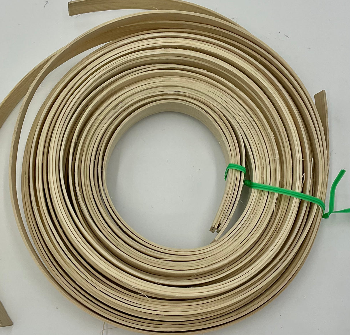 Ecru - 1/2" Flat - Dyed Reed (1/4 lb coil)