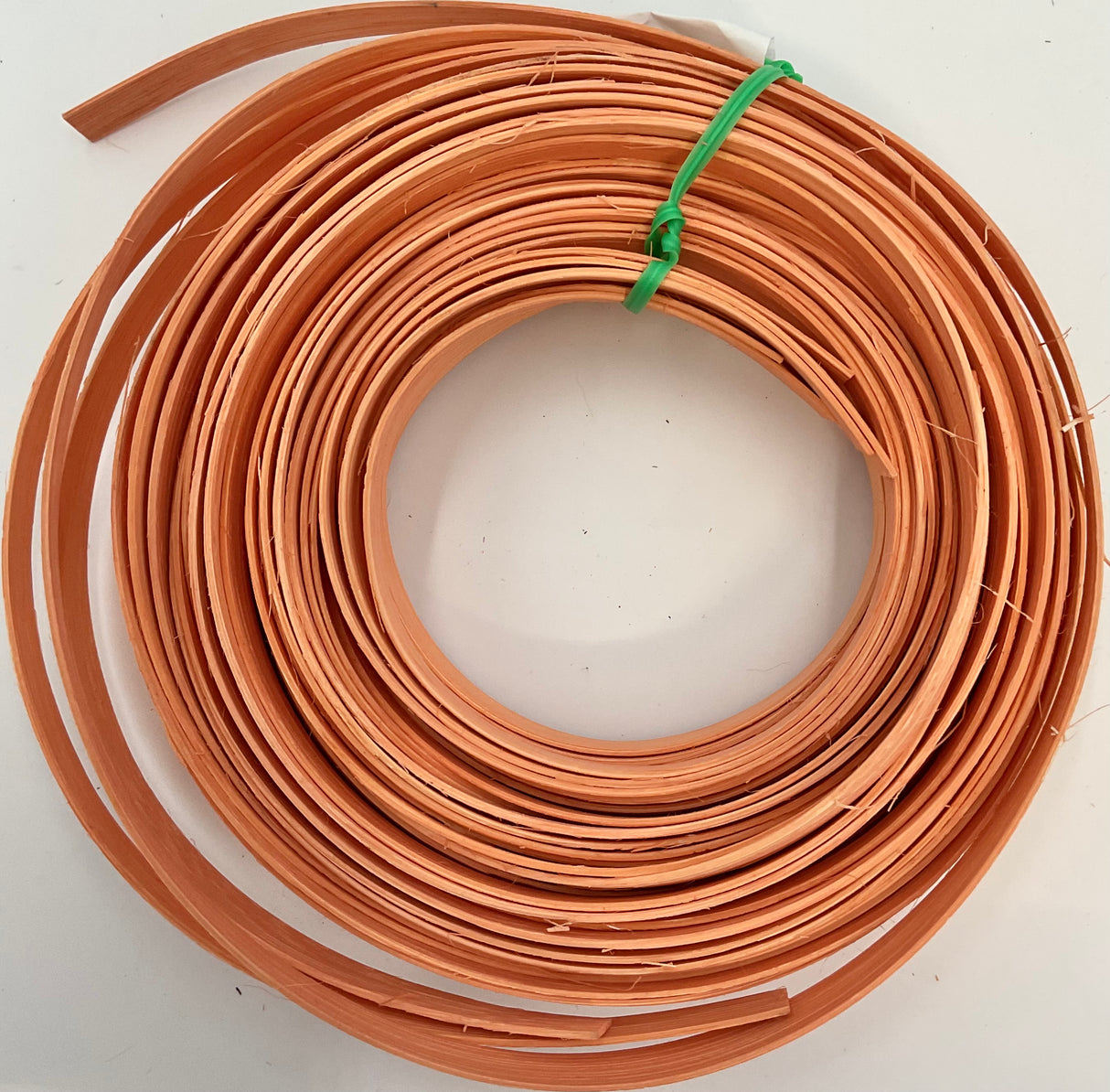 Georgia Peach - 3/8" Flat - Dyed Reed (1/4 lb coil)