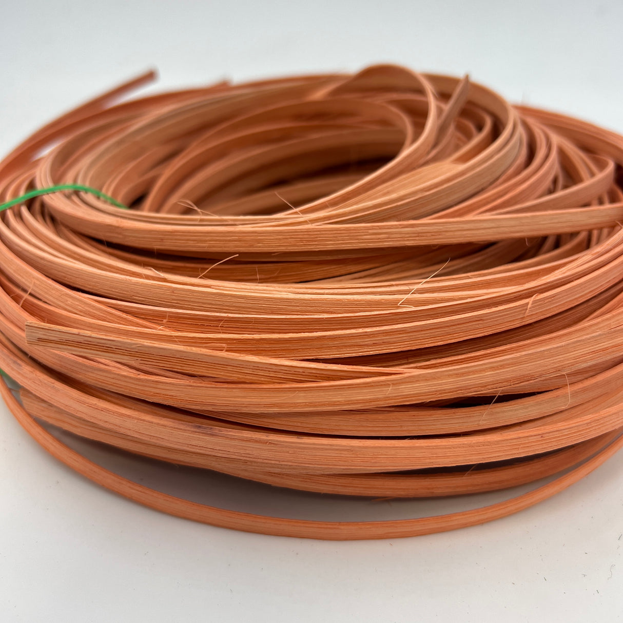 Georgia Peach - 1/4" Flat - Dyed Reed (1/2 lb coil)