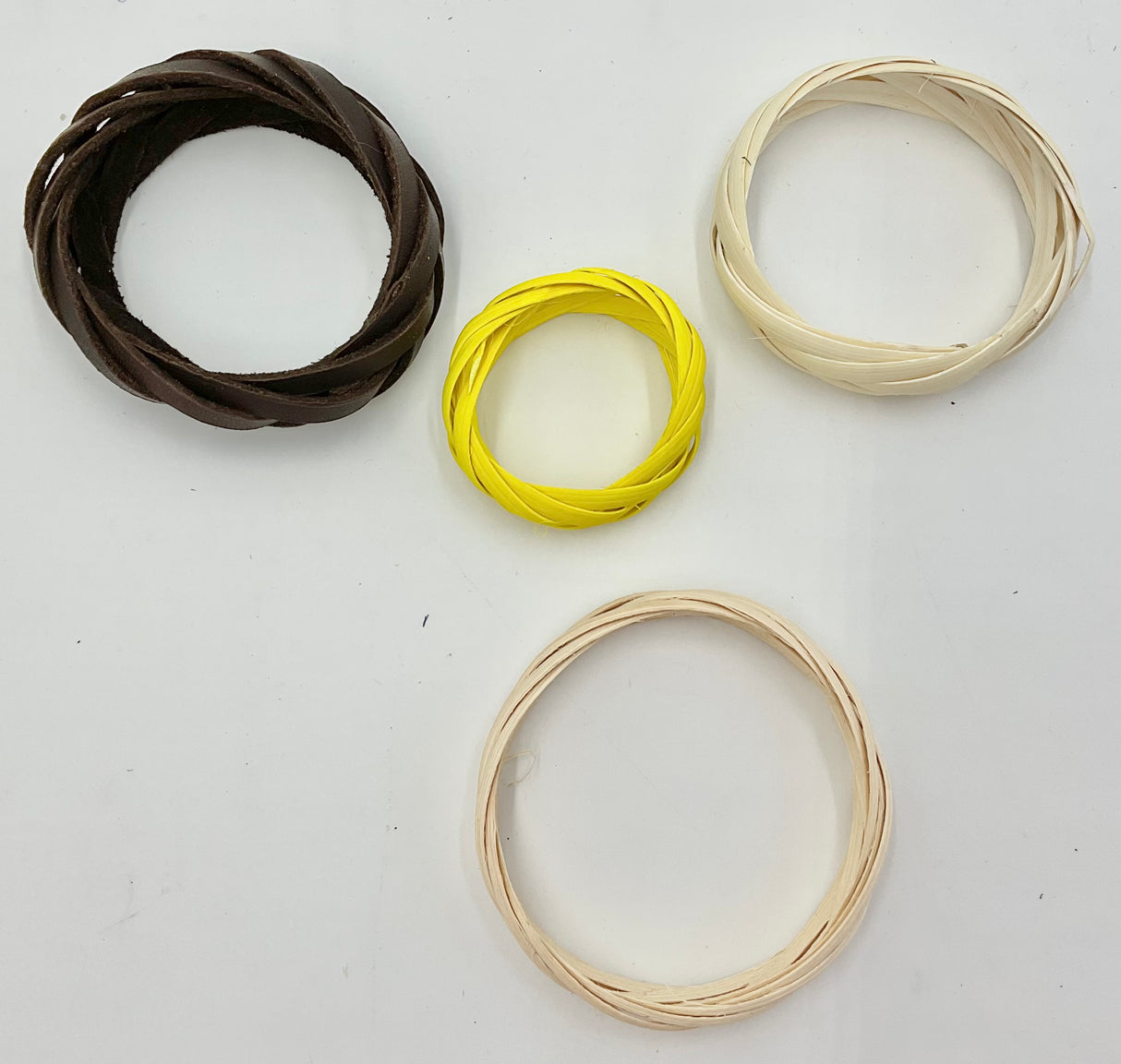 Woven Knot Bracelet Pattern