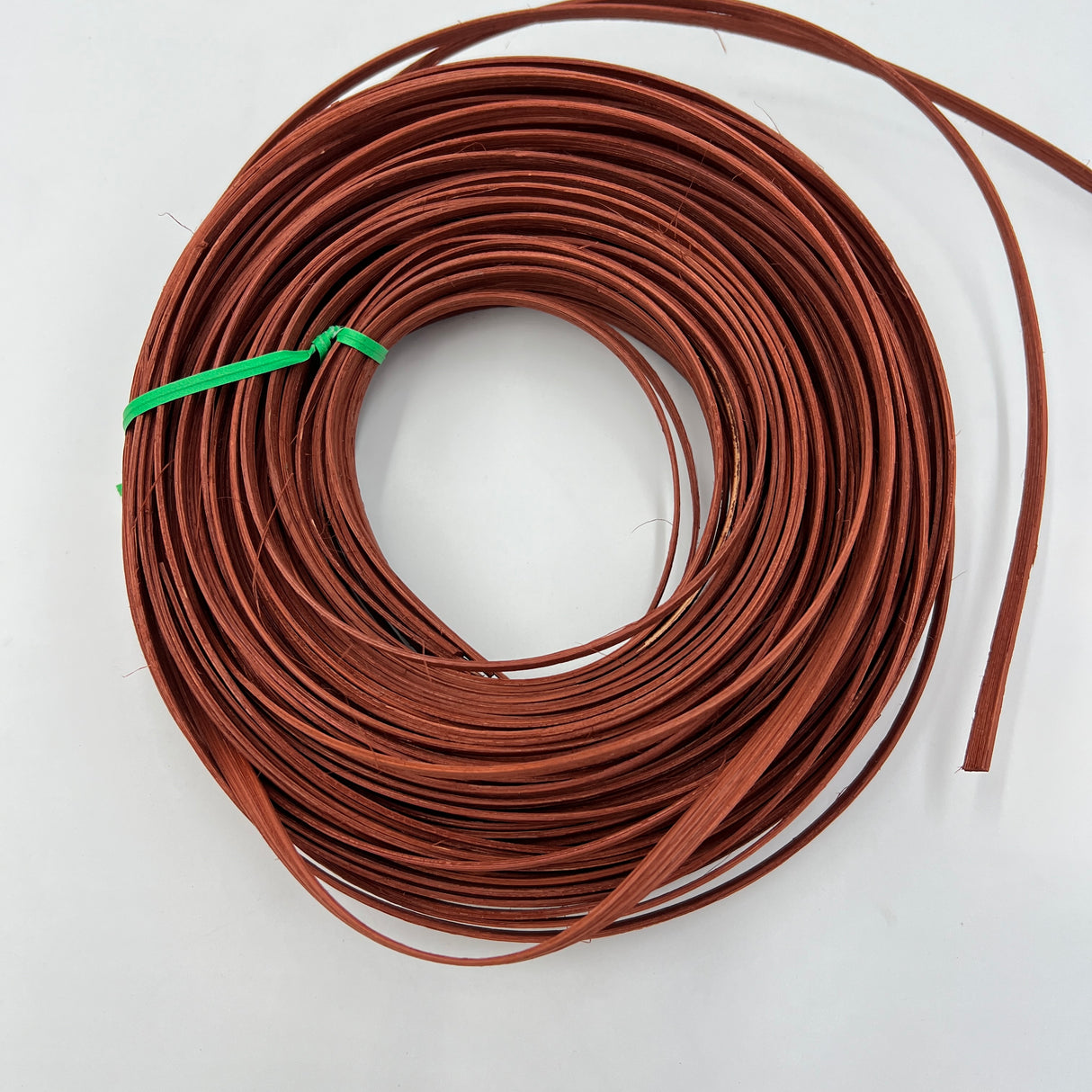 Rust Brown - 1/4" Flat - Dyed Reed (1/4 lb coil)