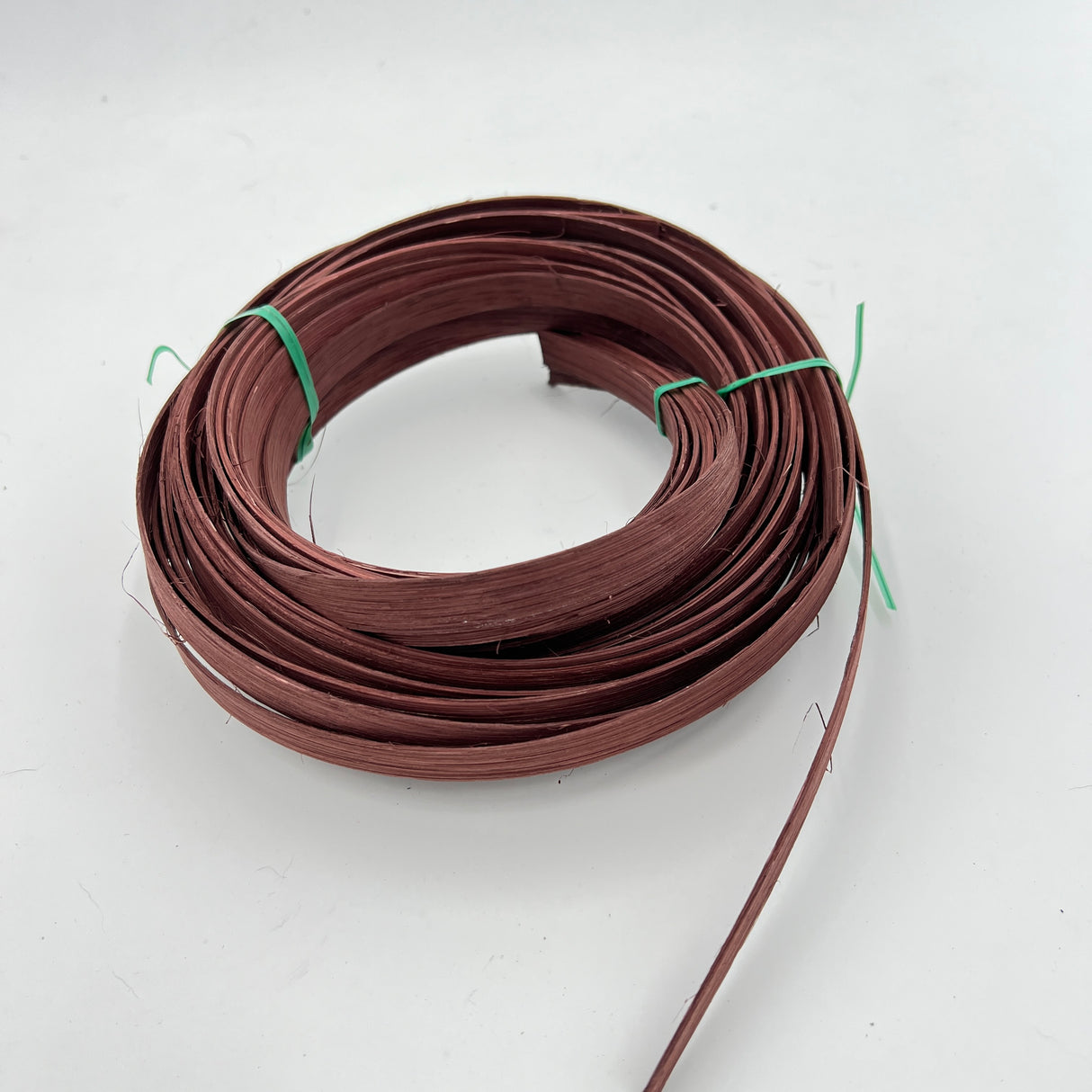 Cocoa Brown - 1/2" Flat - Dyed Reed (1/4 lb coil)