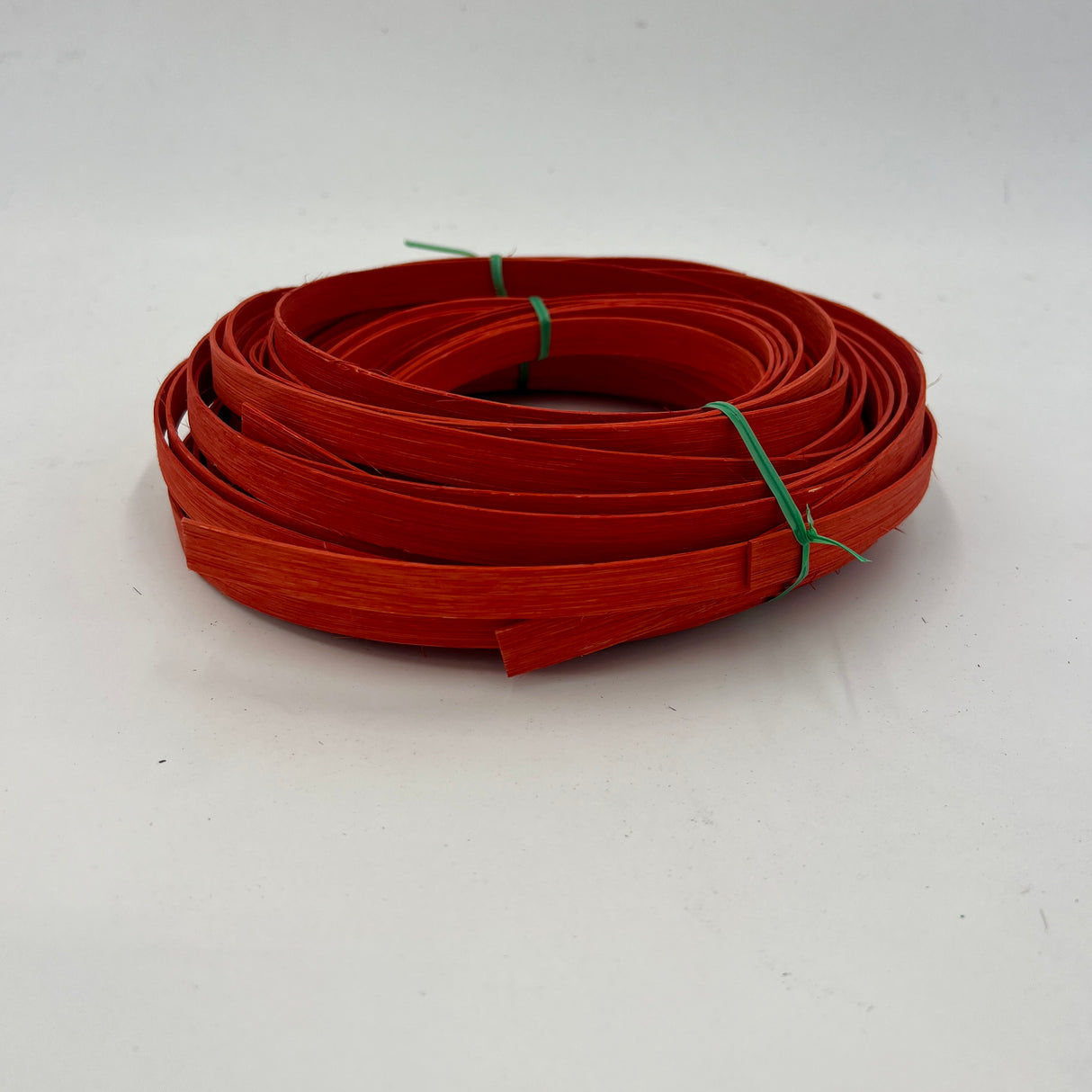 Paprika - 1/2" Flat - Dyed Reed (1/2 lb coil)