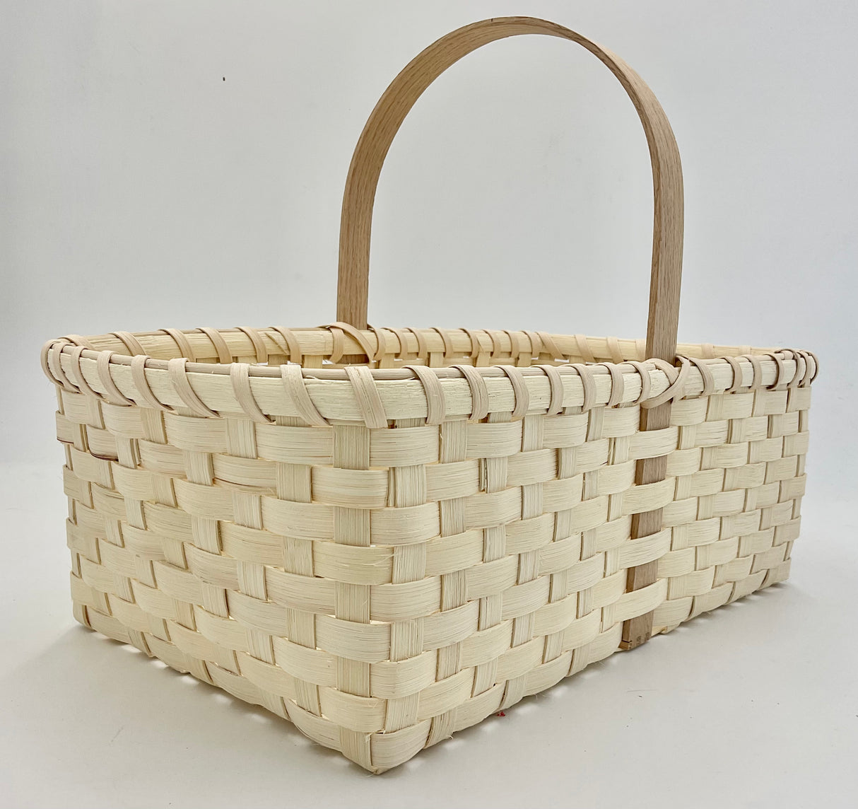 Market Basket with D Handle Basket Pattern
