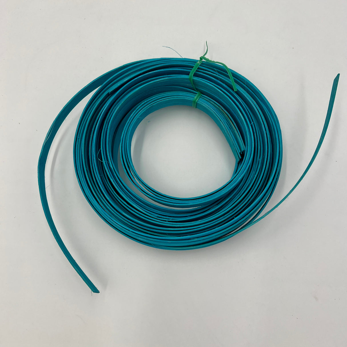 Aquamarine - 1/2" Flat - Dyed Reed (1/4 lb coil)