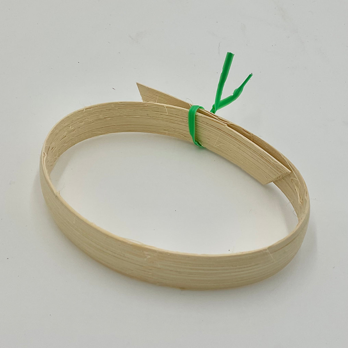 per foot - 5/8" Flat Oval Reed - sold by the foot